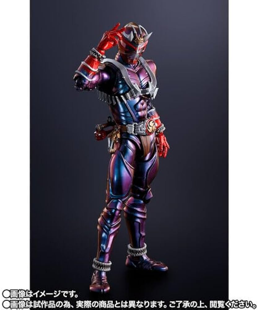 真骨彫 仮面ライダー響鬼 10th Anniversary Ver. Amazon.co.jp: S.H