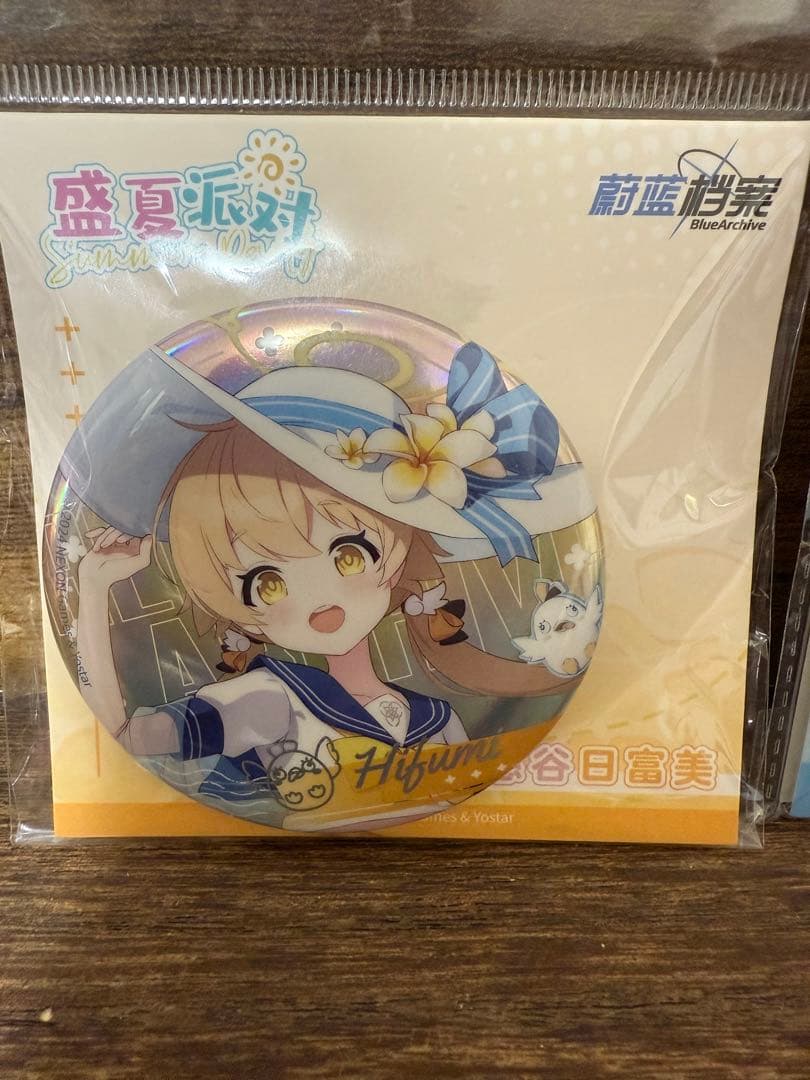 ブルーアーカイブ 阿慈谷ヒフミ 盛夏派対 缶バッジ アクリルスタンド