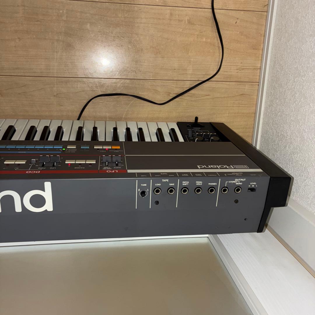 希少名機 Roland JUNO-106 シンセサイザー 61鍵 - メルカリ