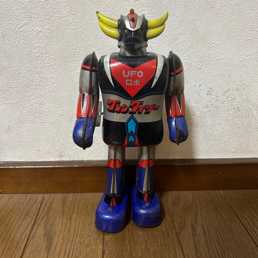 グレンダイザー　ポピー　UFOロボ ブリキ ゼンマイ歩行　当時物 グレンダイザー ポピー UFOロボ ブリキ ゼンマイ歩行 当時物 ポピー